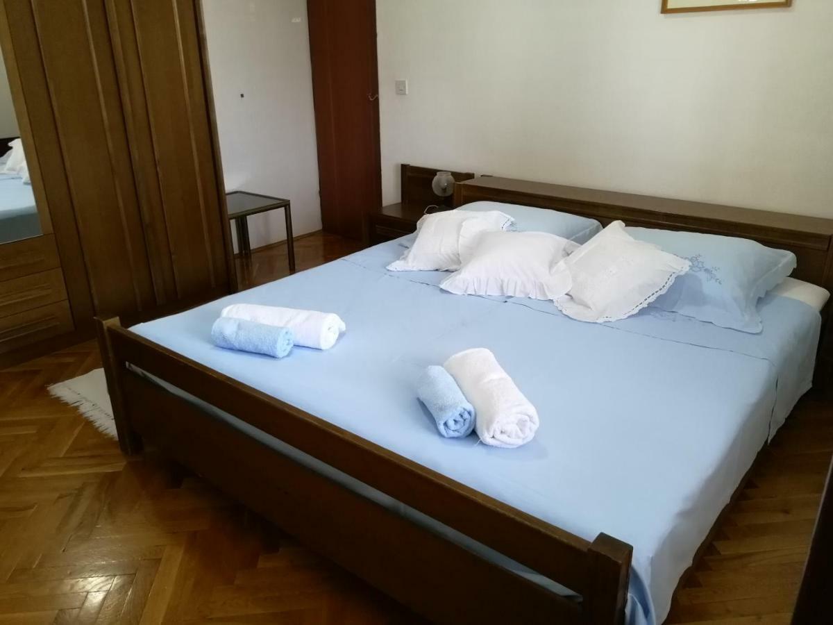Apartman Mladenka Супетар Екстериор снимка