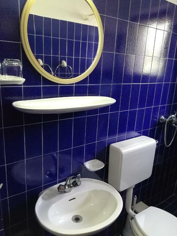Apartman Mladenka Супетар Екстериор снимка